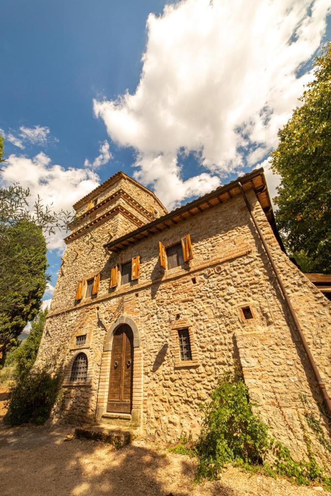 Casale Alessandri Massa Martana Exteriör bild
